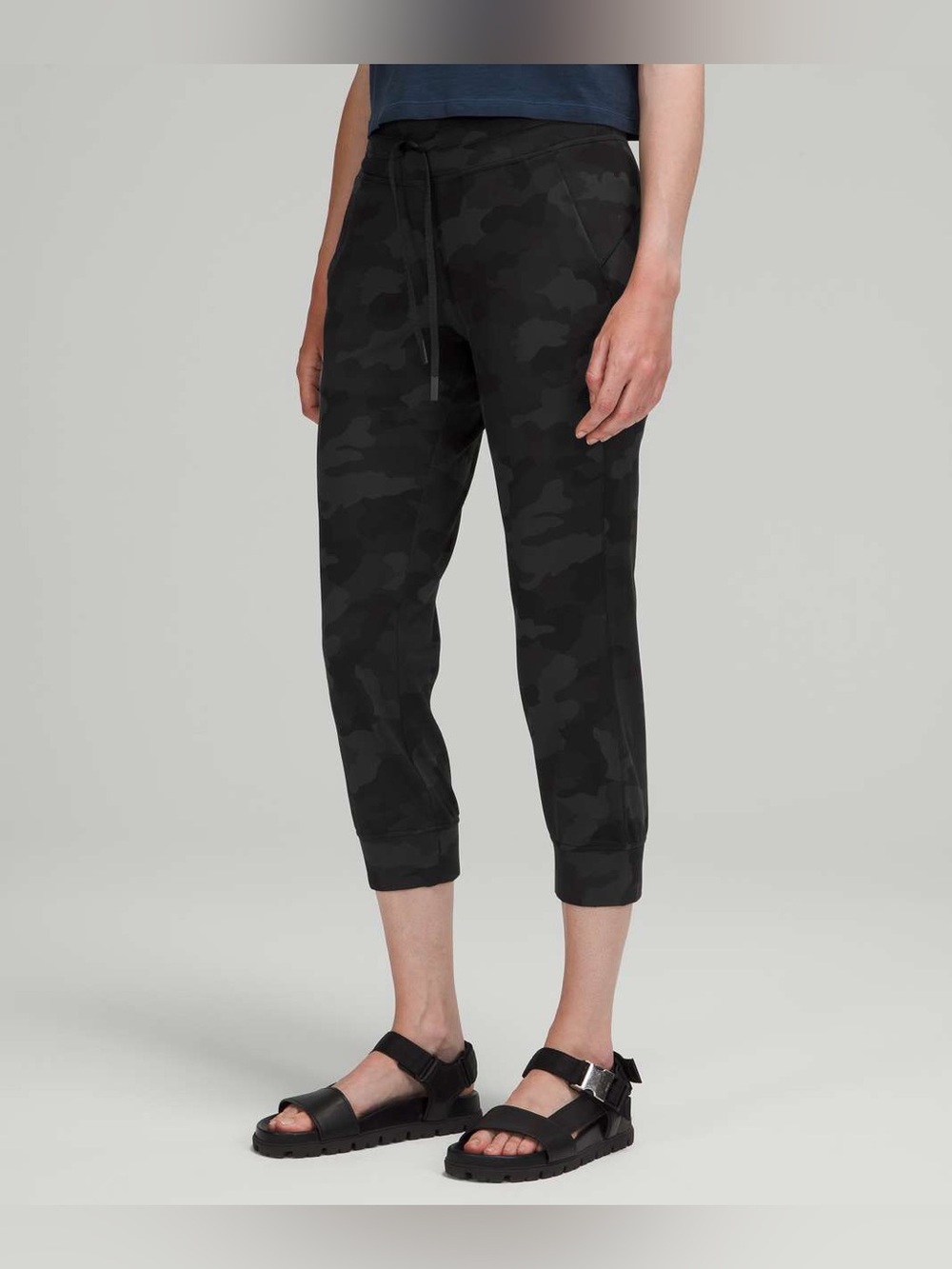 Lululemon Ready to Rulu Jogger Crop Heritage 365 Camo Deep Coal Multi